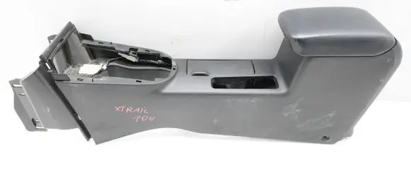 Nissan X-Trail T31 Center console 