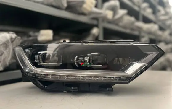 Volkswagen PASSAT B8 Headlight/headlamp 3G1941082C