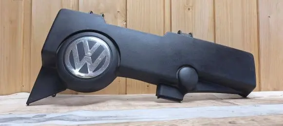Volkswagen Touareg I Engine cover (trim) 022103925AJ