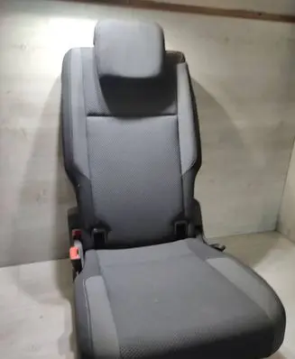Volkswagen Touran III Rear seat 
