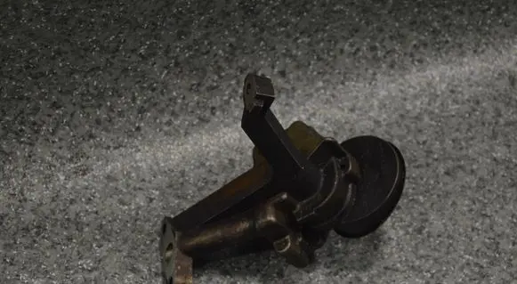 BMW 5 E34 Oil pump 12730852