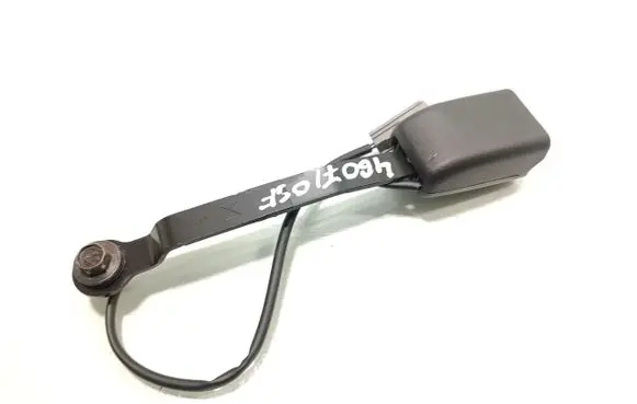 Mazda 6 Front seatbelt buckle 141009EB