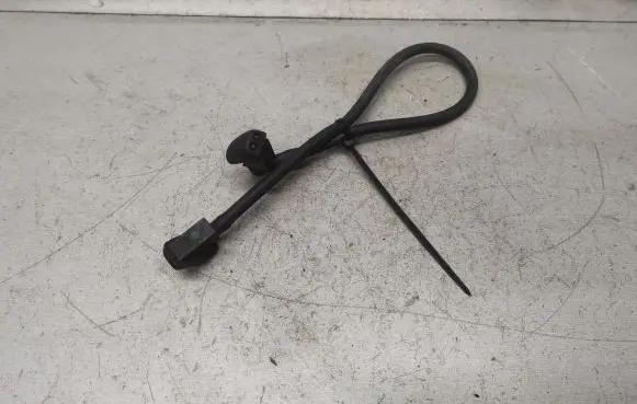 Mini One - Cooper R50 - 53 Windshield washer spray nozzle 