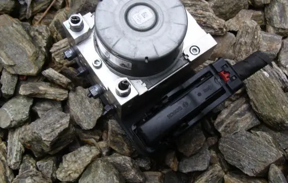 Jeep Compass ABS Pump P68402396AC