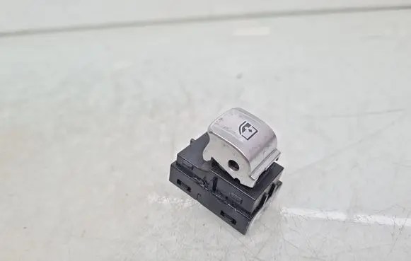 BMW 7 G11 G12 Electric window control switch 9299457