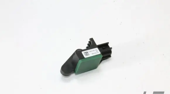 Volkswagen PASSAT CC Airbag deployment crash/impact sensor 47151706 32156150PU