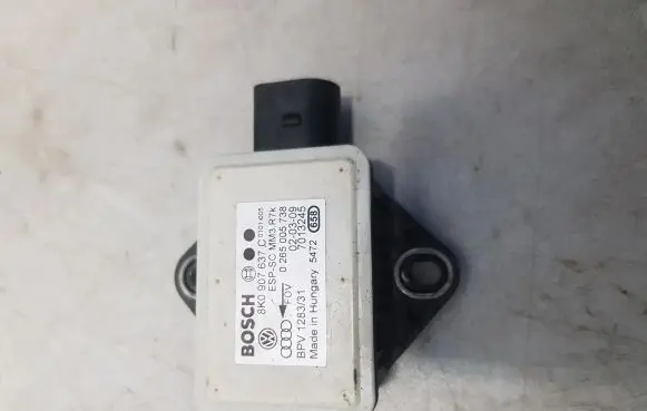 Audi A4 S4 B8 8K ESP acceleration yaw rate sensor 8K0907637C