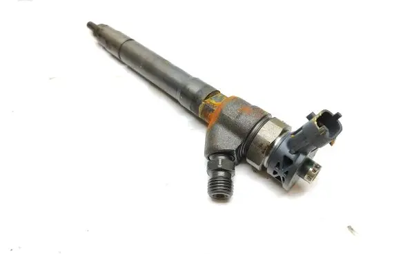 Renault Trafic III (X82) Fuel injector HMLGT1205R 0445110546