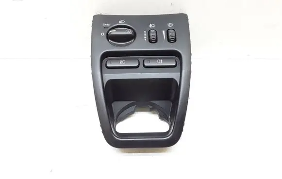 Volvo XC90 Light switch 30739304
