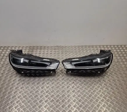 BMW iX Headlights/headlamps set 5A3CE94 5A3CE93