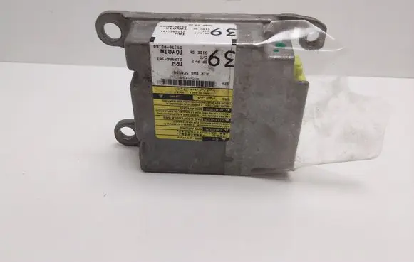 Toyota Yaris Airbag control unit/module 891700D160