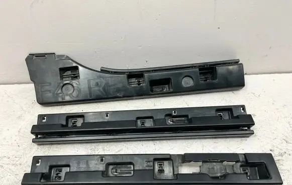 BMW 2 F46 Sill supporting ledge 7318862 9501400