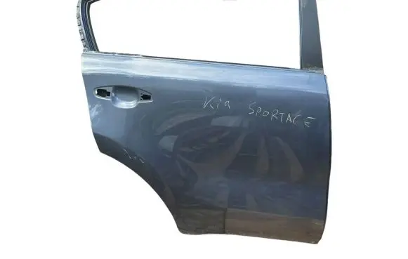 KIA Sportage Rear door