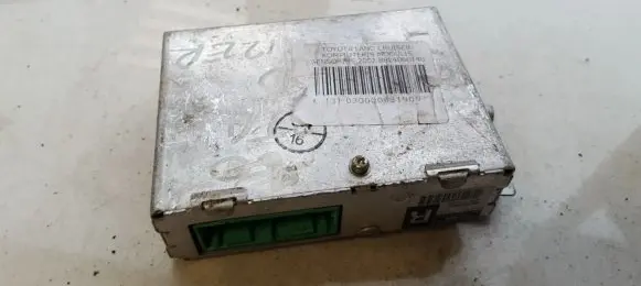 Toyota Land Cruiser (J100) Other control units/modules 8824060140 88240-60140