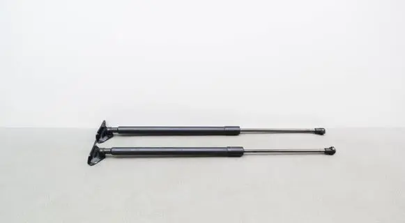 Mitsubishi Outlander Tailgate/trunk strut/damper 5802A782
