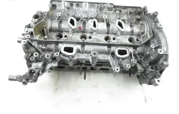 Renault Master III Engine head 130C07155R 110426655R