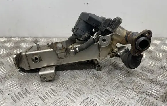BMW 3 E90 E91 EGR valve cooler 7805189