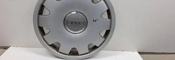 Audi A6 S6 C5 4B R16 wheel hub/cap/trim 4B0601147C