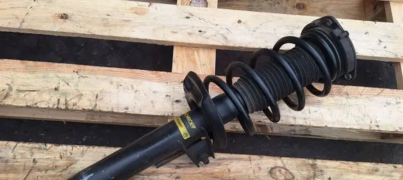 Volkswagen PASSAT CC Front shock absorber with coil spring G16497