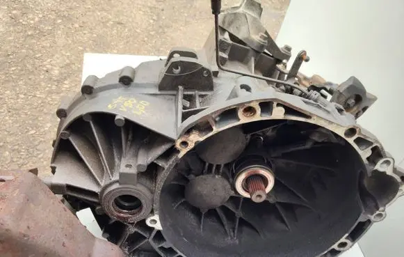 Volvo V50 Manual 6 speed gearbox 6N5R7002AB