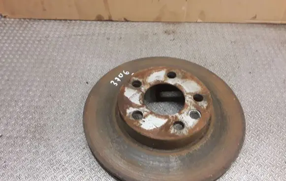 Volkswagen Transporter - Caravelle T4 Front brake disc