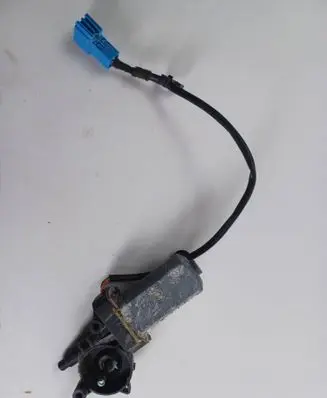 Mercedes-Benz E W238 Seat belt adjustment motor A2058600282-MERC 2058600282