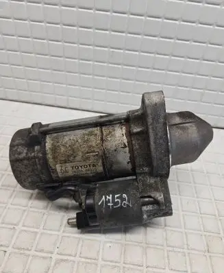 Toyota Avensis T270 Starter motor 281000R010