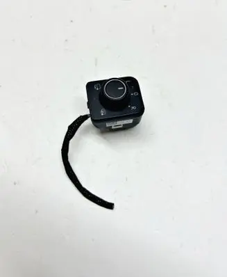 Volkswagen Polo VI Wing mirror switch 2G0959565E 177657