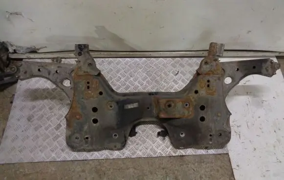 Opel Corsa E Front subframe 