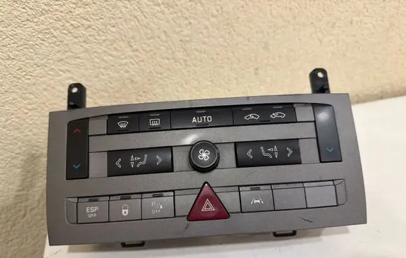Citroen C5 Climate control unit 96573328
