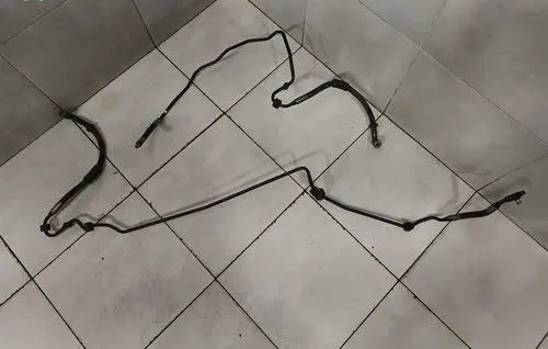 Mercedes-Benz SL R230 Breather hose/pipe A2303200054