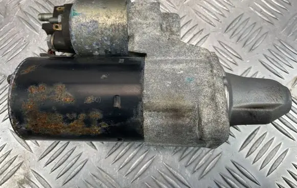 Mercedes-Benz C W204 Starter motor A0061511001