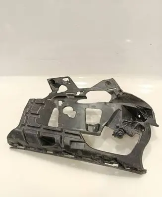 Volvo V60 Front bumper mounting bracket 31323841
