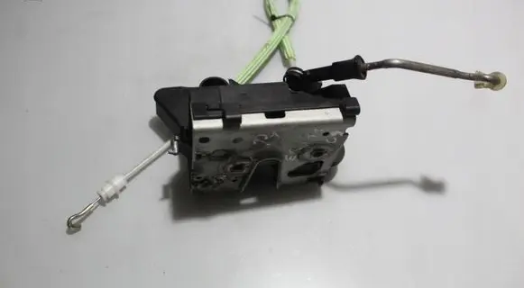 Audi A3 S3 8L Rear door lock