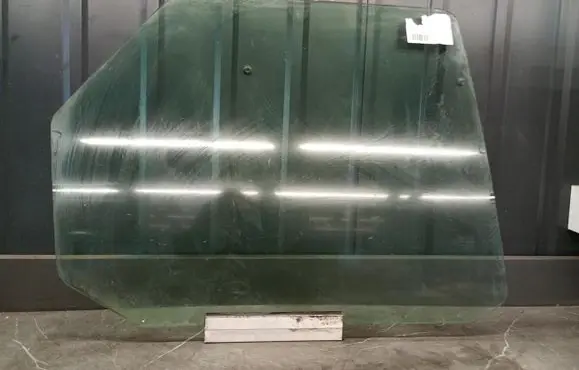 Ford Escort Rear side window