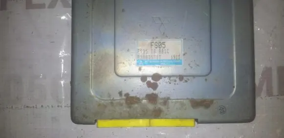 Mitsubishi Carisma Engine control unit/module FS0518881C E2T03591T