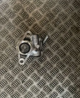 Iveco Daily 6th gen Power steering pump 504243641 7693955604