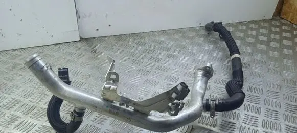 Maserati Ghibli Engine coolant pipe/hose 670154529