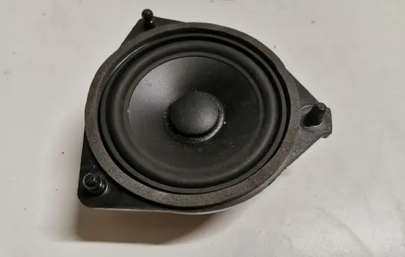 Mercedes-Benz C W205 Front door high frequency speaker A2318200702