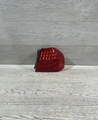 BMW 3 E90 E91 Rear/tail lights 7154154 21830201