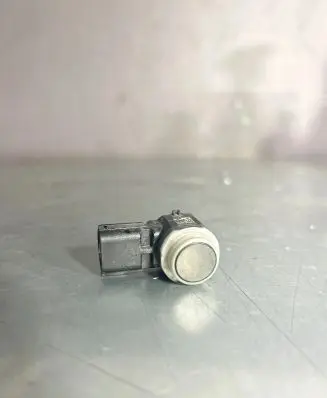 Renault Captur II Parking PDC sensor 284429097R 303957 0103201641