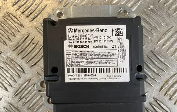 Mercedes-Benz B W246 W242 Airbag control unit/module A2469000903 A2468200026 A2469024600