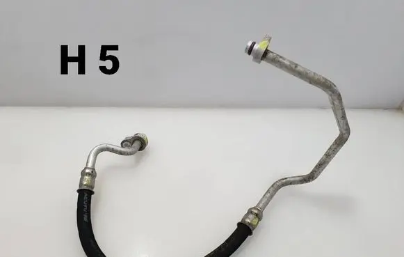 Volkswagen Tiguan Air conditioning (A/C) compressor (pump) 5QF816721K 1000071391 S17522