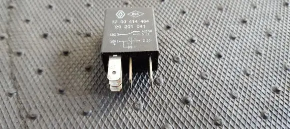 Renault Megane I Other relay 7700414484 29201041