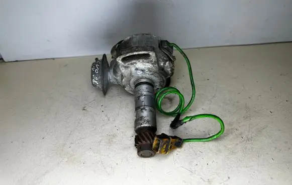 Volvo 240 Spark distributor 0237402013 TGFU6