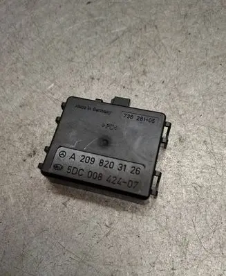 Mercedes-Benz CLK A209 C209 Rain sensor A2098203126 5DC00842407