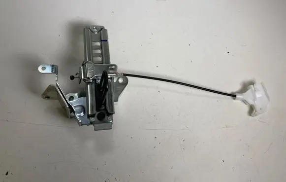 Subaru Outback (BT) Seat belt height adjuster 