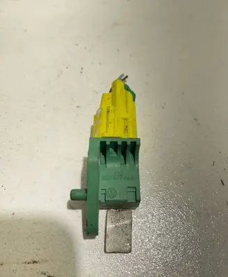 Volkswagen PASSAT B6 Airbag deployment crash/impact sensor 3c0909606