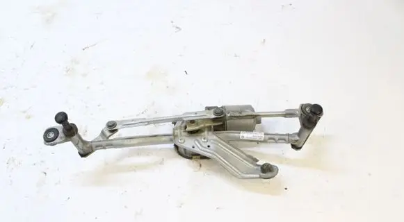 Volkswagen Touran III Front wiper linkage and motor 5TB955023A5750807