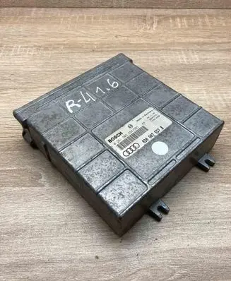 Audi A4 S4 B5 8D Engine control unit/module ECU 8D0907557B 0261203554 555